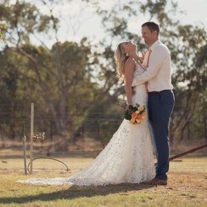 Meet your Posher, Holly